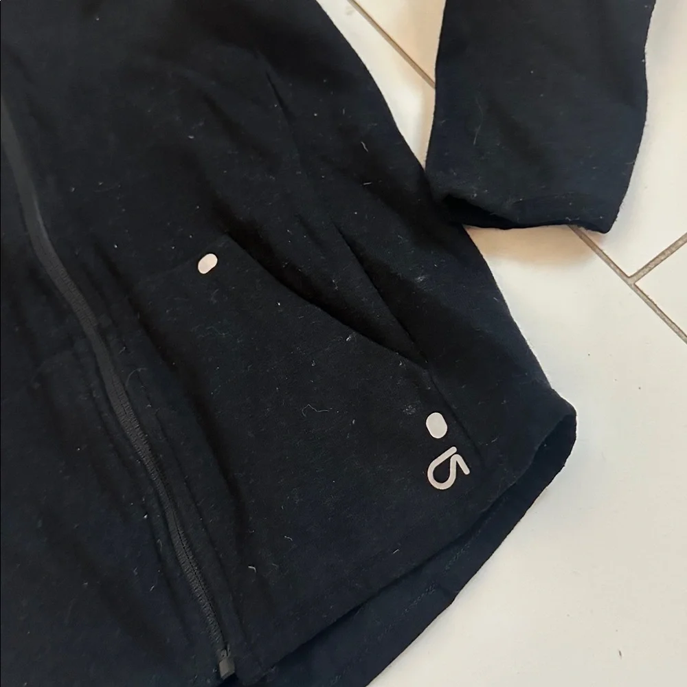 Gap Fit Kids Black Jacket 6/7
